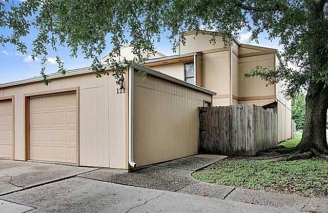 121 10TH Street - 121 10th Street, New Orleans, LA 70124