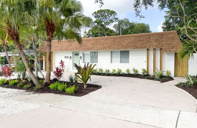 1523 Southwest 19th Avenue photos photos