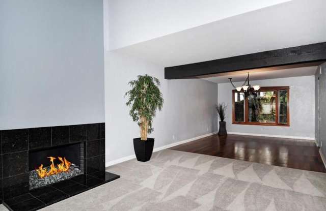 19611 Sacramento Gallery 3