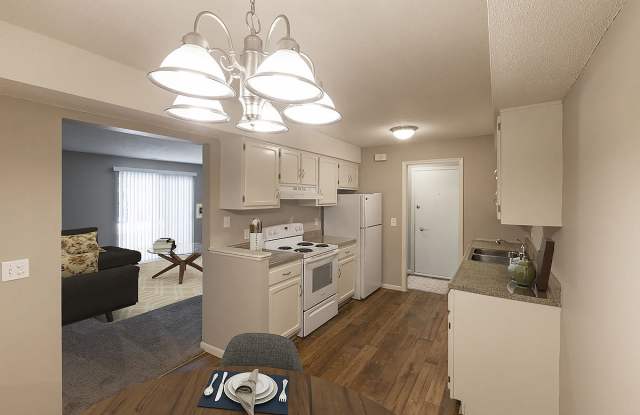 Four Seasons Apartments Gallery 3