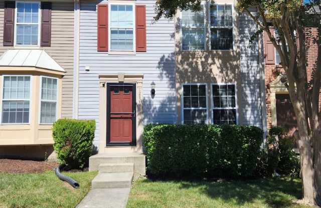Contemporary Marlton Townhome photos photos