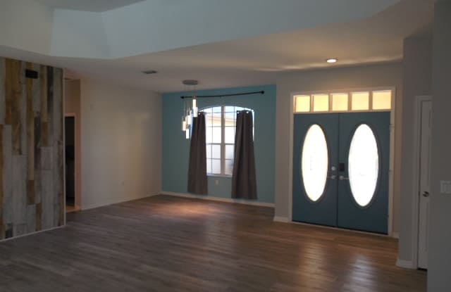 14212 Andrew Scott Rd Gallery 3
