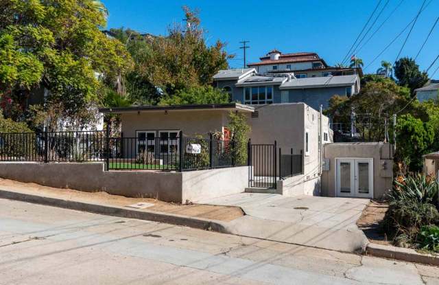 2 Bedroom + Optional Office/Flex Room in San Diego Gallery 1