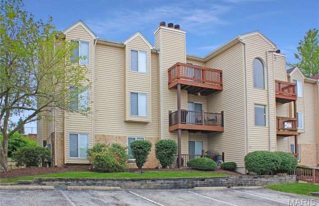 17048 Sandalwood Creek Drive - 17048 Sandalwood Creek Drive, Wildwood, MO 63038