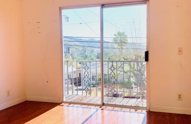 10150 McClemont Ave - 10150 Mcclemont Avenue, Los Angeles, CA 91042