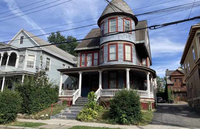 1024 University Place 2F photos photos
