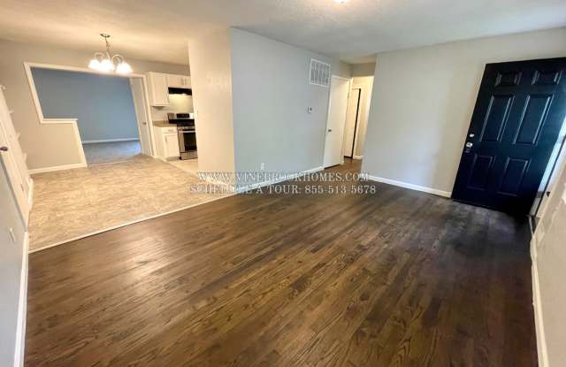 7606 East 112th Terrace Gallery 3