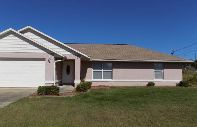 3/2/2 Beautiful Home with Spacious Backyard in Southeast Ocala photos photos