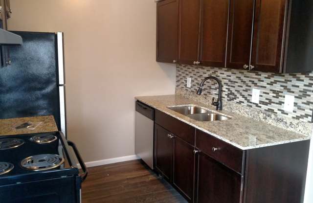 Cherokee Heights Apartments Gallery 3