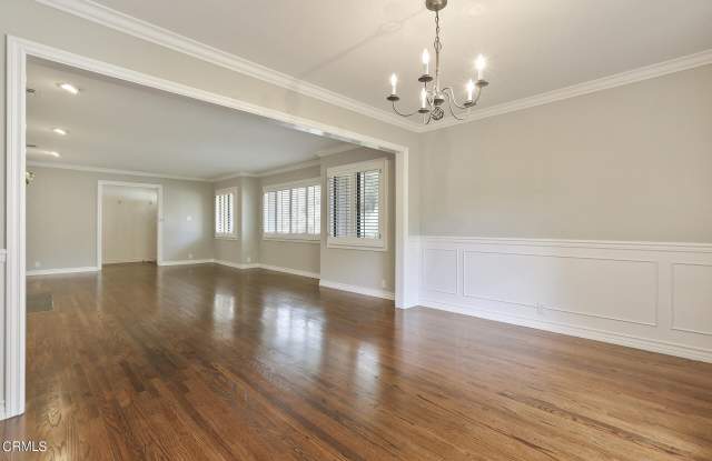 4308 Hayman Avenue Gallery 3