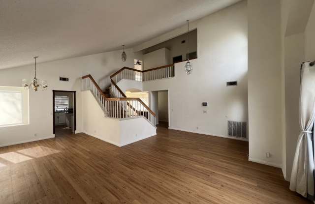 3242 Rollingridge Avenue photos photos