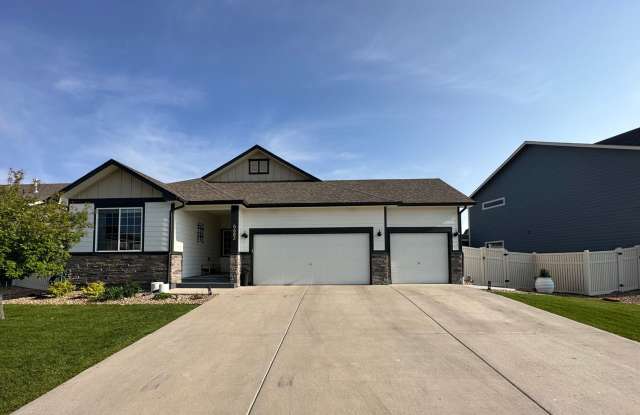 Spacious 3BR House in Firestone photos photos