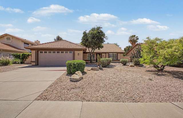 5719 E Saint John Road photos photos