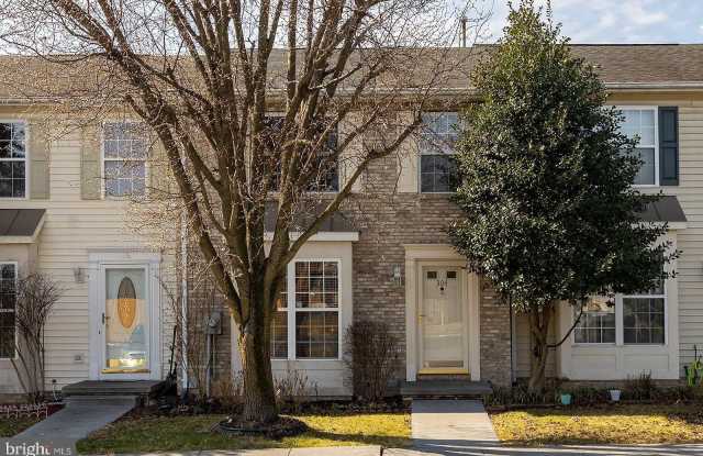 304 CHATHAM Square photos photos