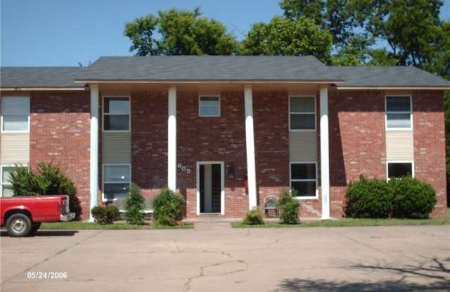 605 N Betty Jo Drive photos photos