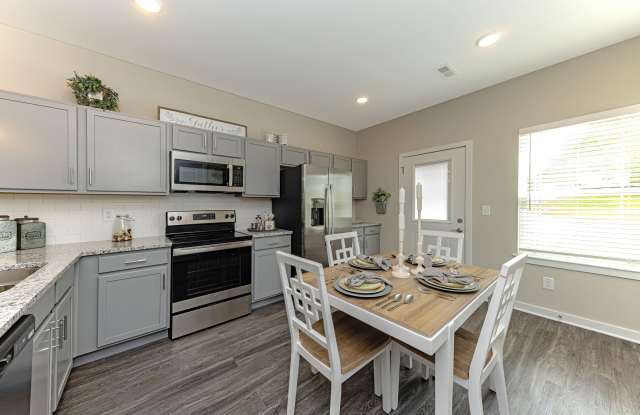 Sango Ridge Townhomes Gallery 3