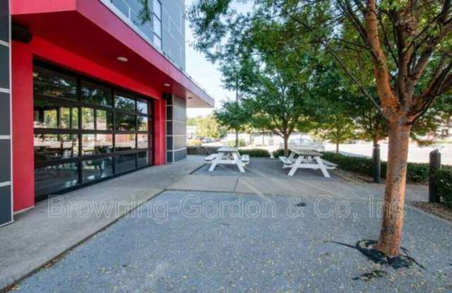 1900 12th Ave. S. Gallery 4