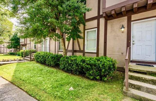 107 Arcadia Ln - 107 Arcadia Lane, Oak Ridge, TN 37830