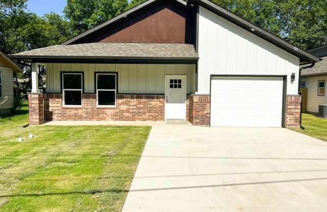821 Edgar St. New Rental home Gallery 1