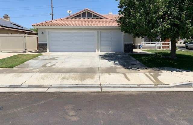 4450 Rainbow View Way photos photos