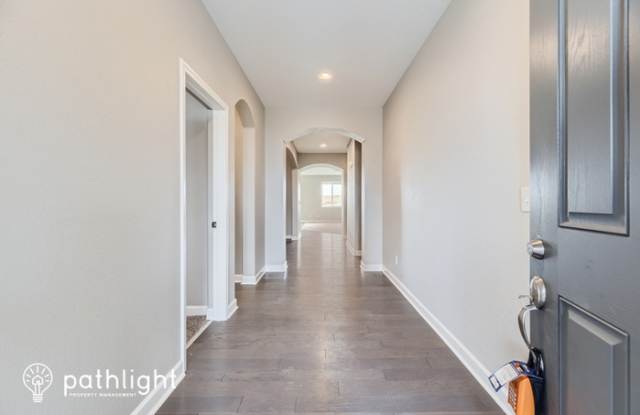 7686 Oasis Drive Gallery 2
