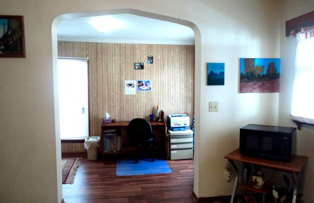 146 Main Street Gallery 4