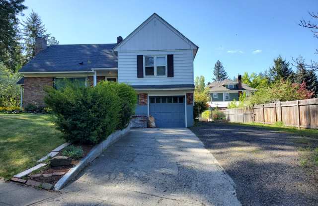 Spacious South Hill Home photos photos
