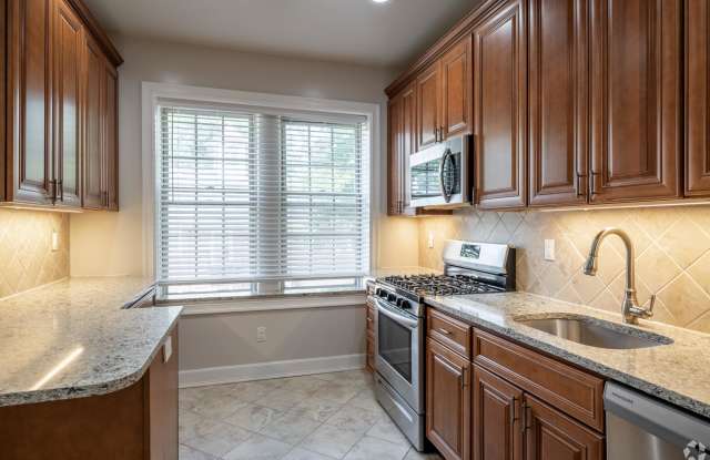 Worthington House Apartments Gallery 4