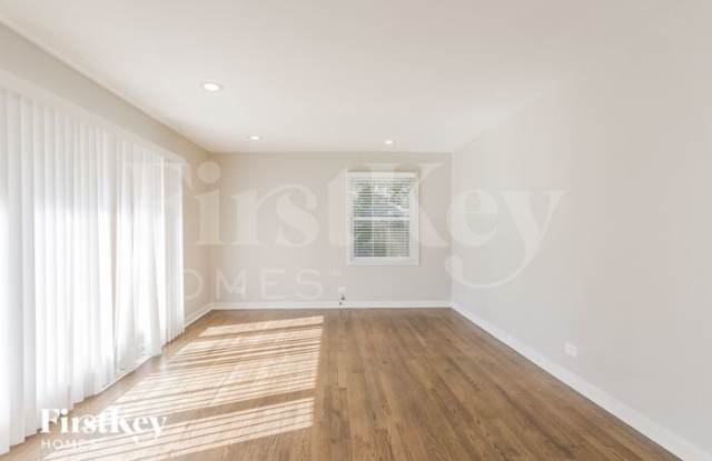 16088 West Des Plaines Drive Gallery 3