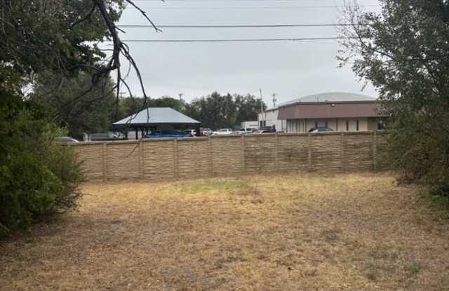 310 Monroney Drive Gallery 2