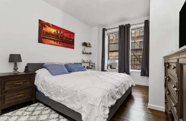 6 West 107th Street Gallery 3