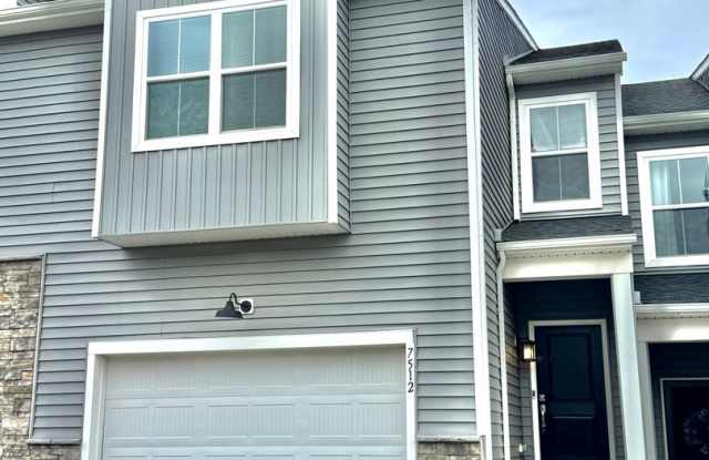 THREE BEDROOM/2.5 BATH TOWNHOME in Southern Lehigh School District photos photos