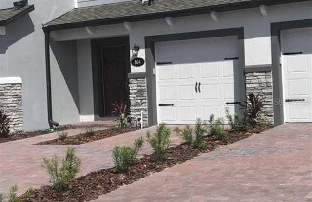 104 CEDAR BARK LANE - 104 Cedar Bark Ln, Sanford, FL 32771