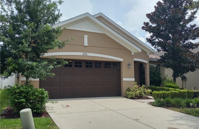 2916 WINGLEWOOD CIRCLE - 2916 Winglewood Circle, Lutz, FL 33558