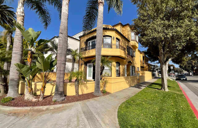 Beautiful Corner Lot Home: Large 3 Bedroom 4 Bathroom with Loft and Bonus Room, photos photos