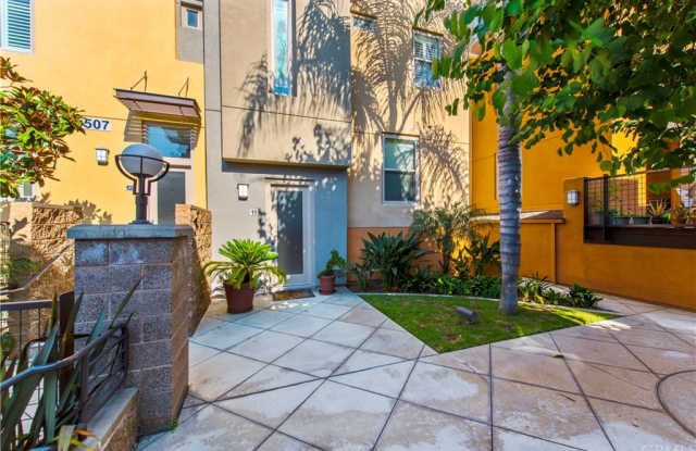 5507 W 149th Place Gallery 2