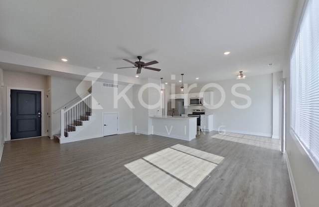 6925 Holly Court Gallery 3