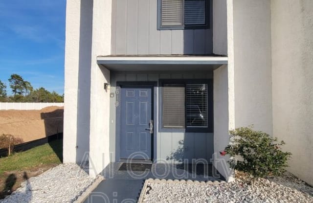 619 Laurel Street - 619 Laurel Street, Panama City Beach, FL 32407