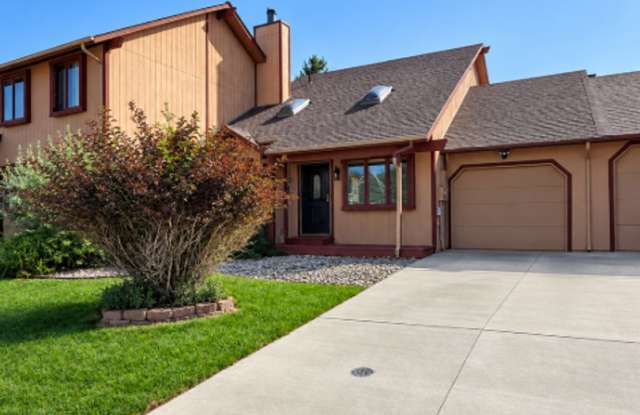 4-Bedroom Home with Finished Basement & Attached Garage Gallery 1