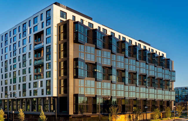 1000 South Capitol photos photos