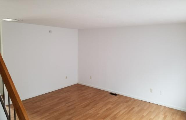 Brand new 2 bedroom 1.5 bath Central to everything Lafayette! Gallery 4