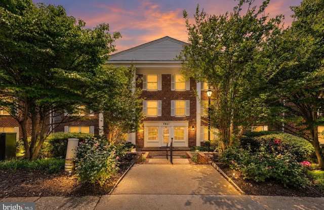 7621 Provincial Dr Gallery 1