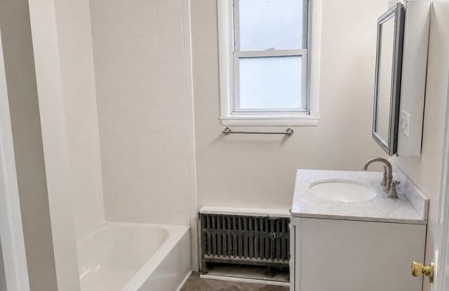 120 South Lake Avenue - 1 Gallery 4