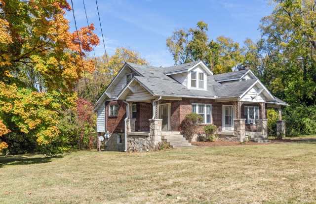 Berry Hill Craftsman! 3br/1bath Gallery 3