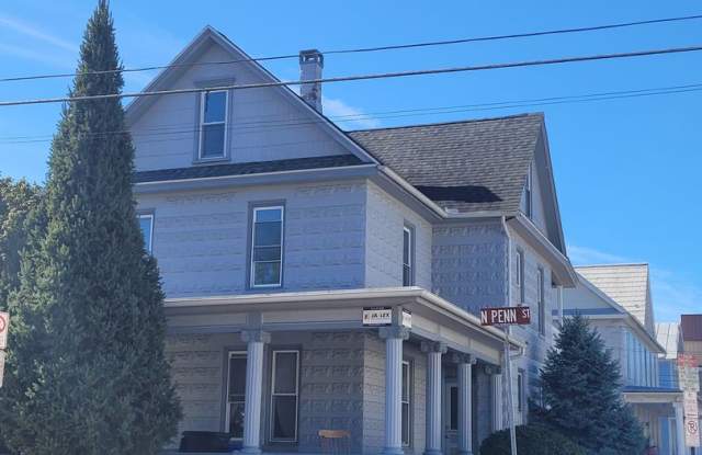 42 N Penn St - $1800/ month - Available August 2027- July 2028 Gallery 1
