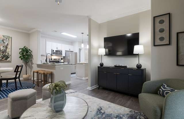 The Shores Apartments Gallery 4