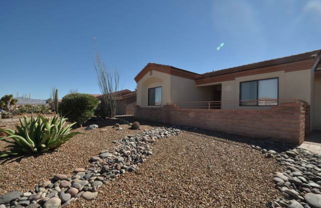 2009 W Calle Estio - 2009 West Calle Estio, Green Valley, AZ 85622