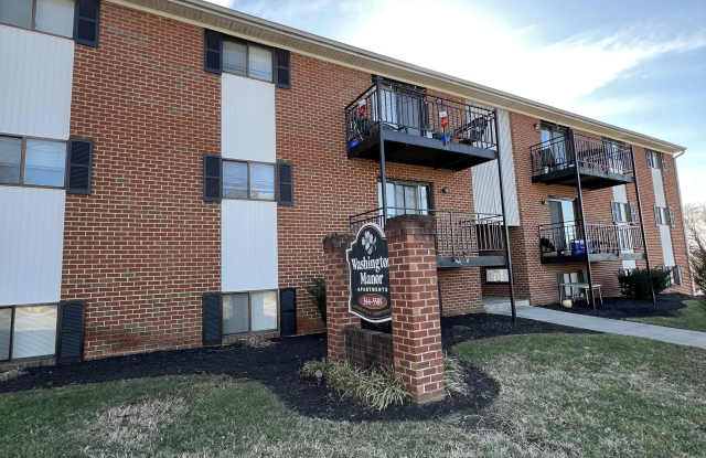 853 E Washington Ave Apt B-12 - 853 East Washington Avenue, Vinton, VA 24179 853 E Washington Ave Apt B-12 - 853 East Washington Avenue, Vinton, VA 24179