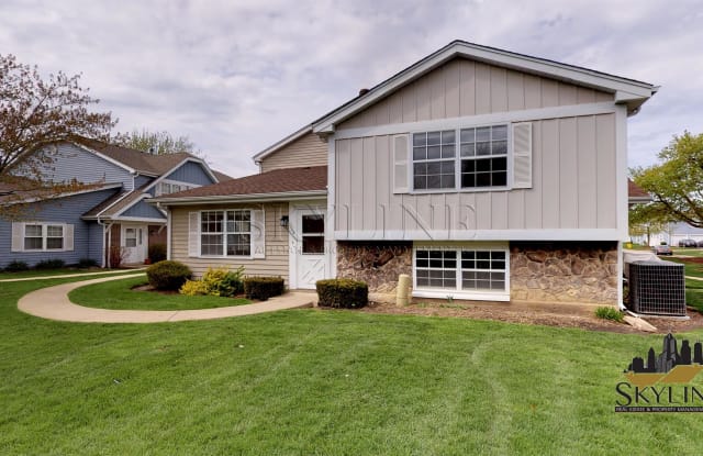 1588 Timber Trail - 1588 Timber Trail, Wheaton, IL 60189