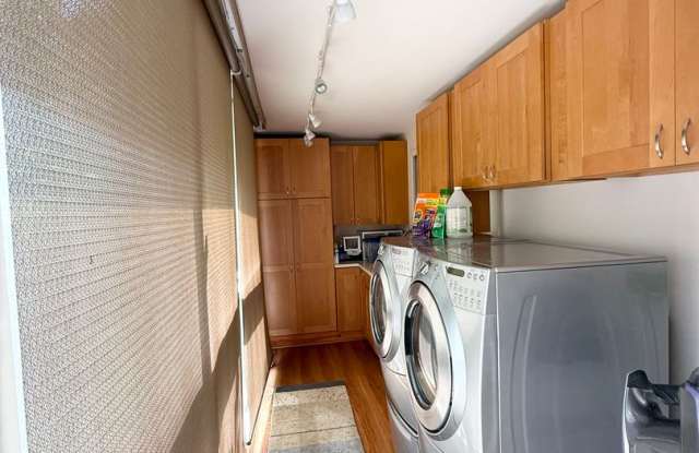Makiki - Ka Hale Mo'i 2-bedroom 1.5-bath 1-covered parking condo unit Gallery 4